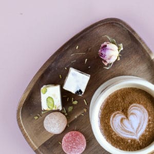 bonboxy artisanale snoepwinkel Online artisanale snoepjes bestellen Bonboxy Bebijn snoepwinkel die heerlijke snoepdozen verzenden leveren snoepzoet